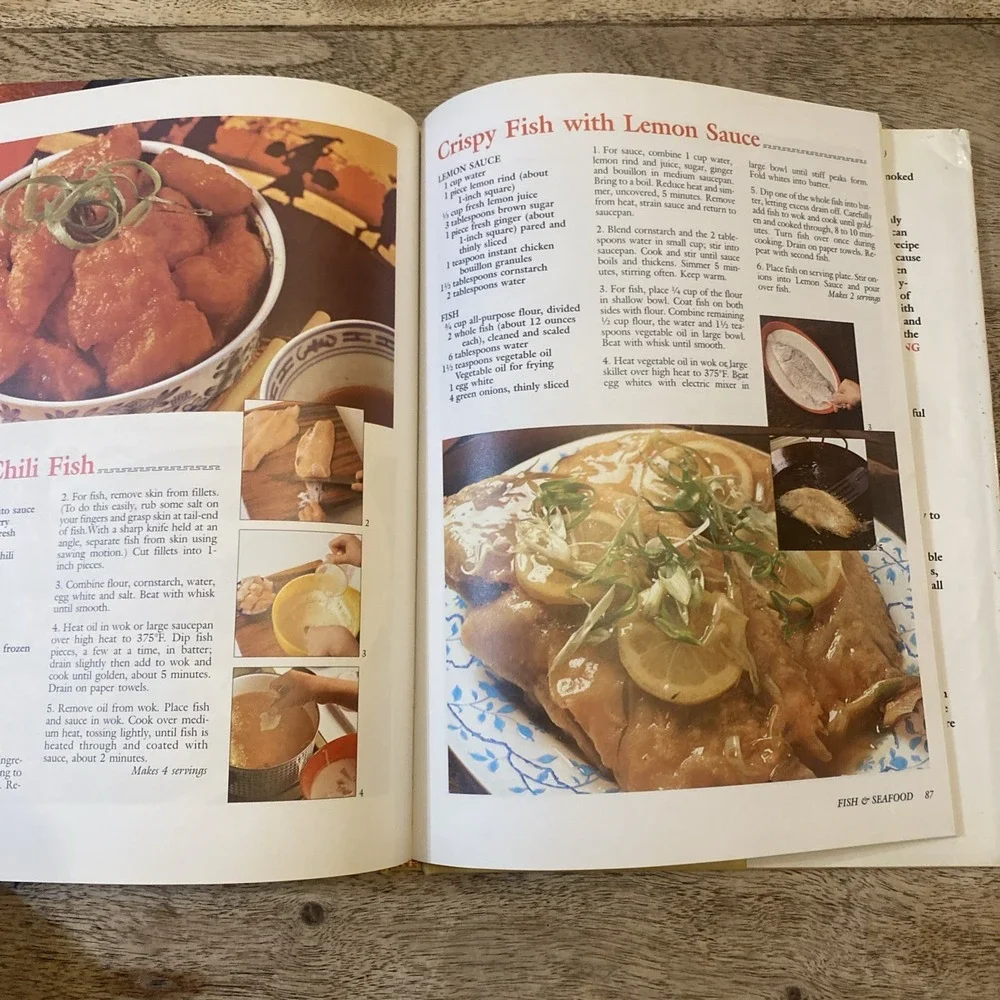2 Book HC New Chinese Cooking Class Cookbook, Fix It and Forget It Slow Cooker